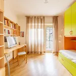 Furio Family Flat, A Few Steps From Metro A Stop