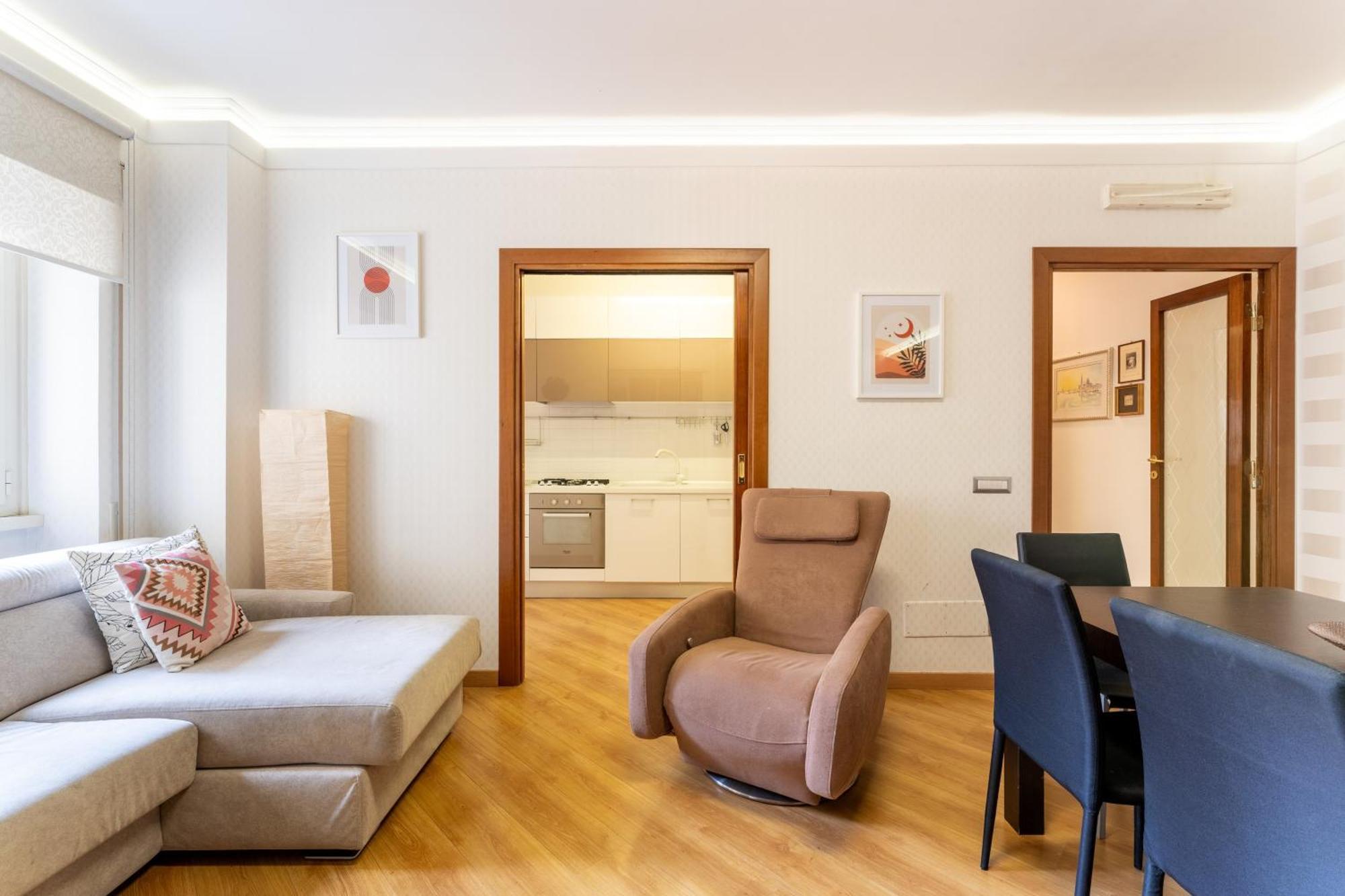 Furio Family Flat, A Few Steps From Metro A Stop Apartment Rom